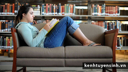 Mỹ giảm học phí cho học sinh giỏi